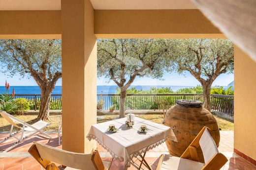 Apartment in Laigueglia, Provincia di Savona