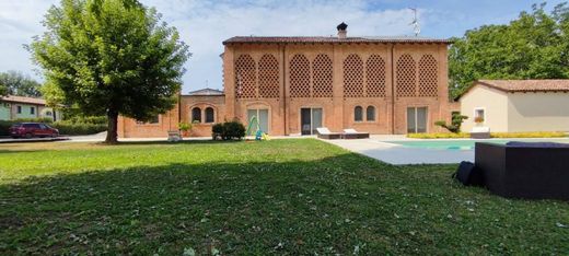 Villa a Gragnano Trebbiense, Piacenza
