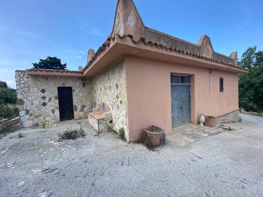 别墅  Castellammare del Golfo, 特拉帕尼省