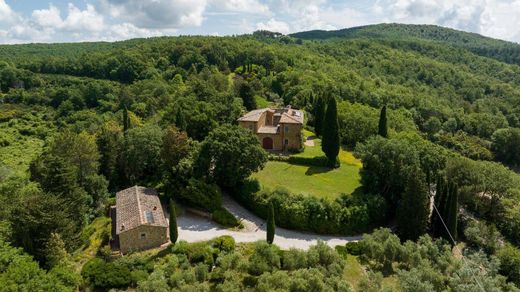 Villa Montalcino, Siena ilçesinde