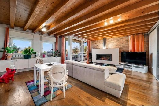 Penthouse in Desenzano del Garda, Provincia di Brescia