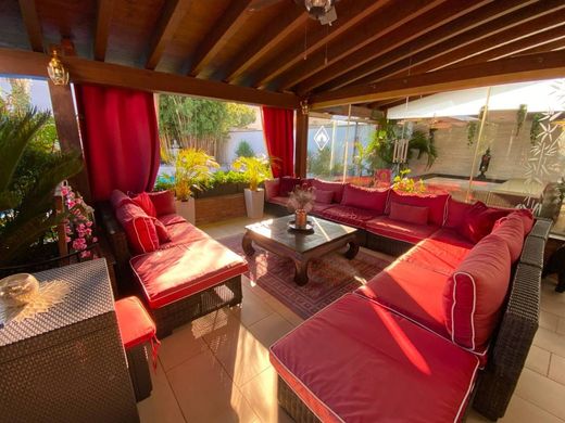 Villa in Bubbiano, Milan