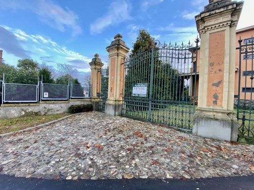 Villa in Bologna, Emilia-Romagna