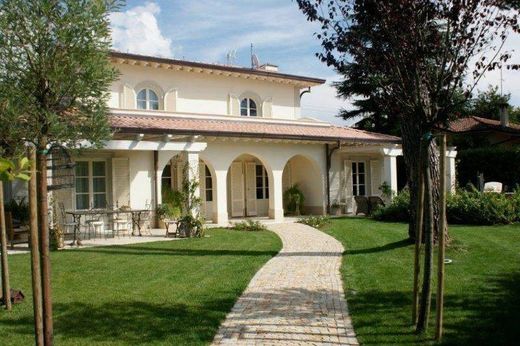 Villa in Forte dei Marmi, Provincia di Lucca