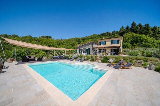 Villa in Castiglione Chiavarese, Provincia di Genova