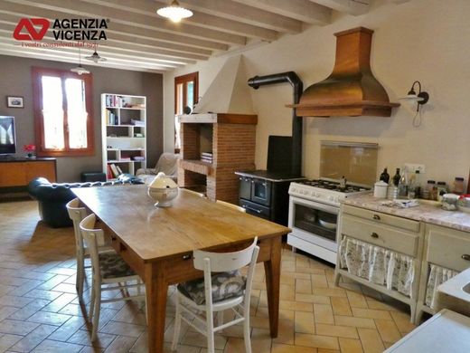 Country House in Vicenza, Provincia di Vicenza