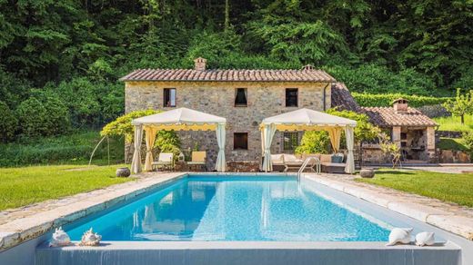 Country House in Radicondoli, Province of Siena