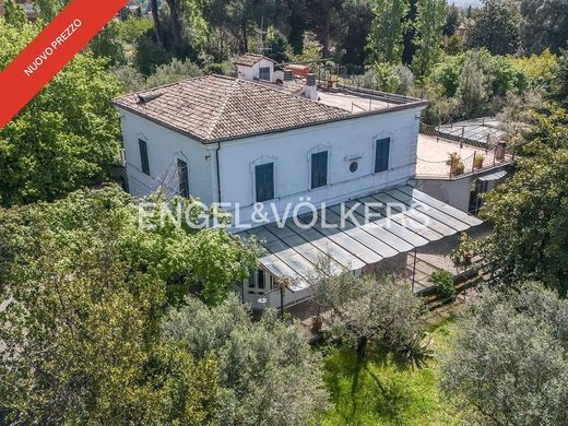 Villa in Velletri, Rome