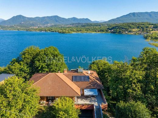 Villa in Ispra, Provincia di Varese