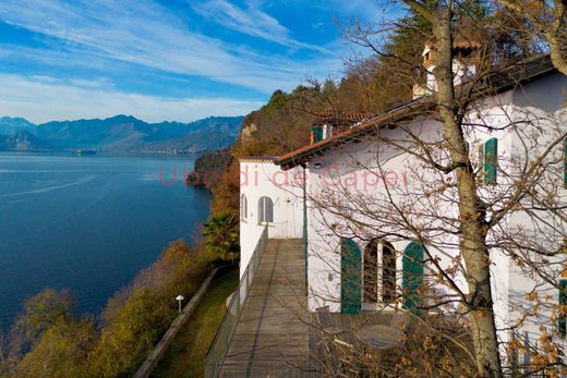 Villa in Leggiuno, Provincia di Varese