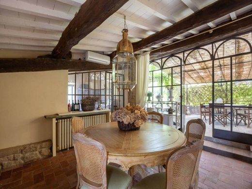 Country House in Rignano sull'Arno, Florence