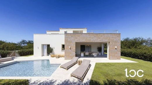 Villa en San Teodoro, Provincia di Sassari