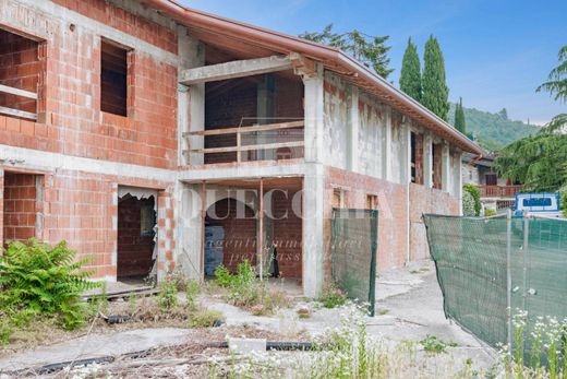 Villa in Brescia, Provincia di Brescia