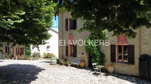 Luxe woning in Roncofreddo, Provincia di Forlì-Cesena