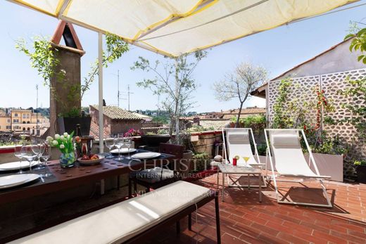 Penthouse Roma, Lazio bölgesinde