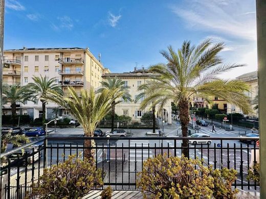 Apartament w Chiavari, Provincia di Genova