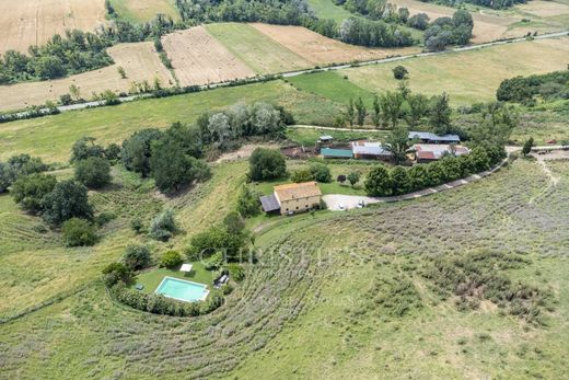 Çiftlik evi Tarano, Rieti ilçesinde