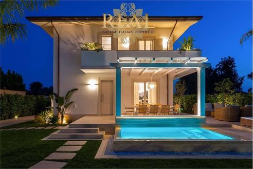 Willa w Forte dei Marmi, Provincia di Lucca