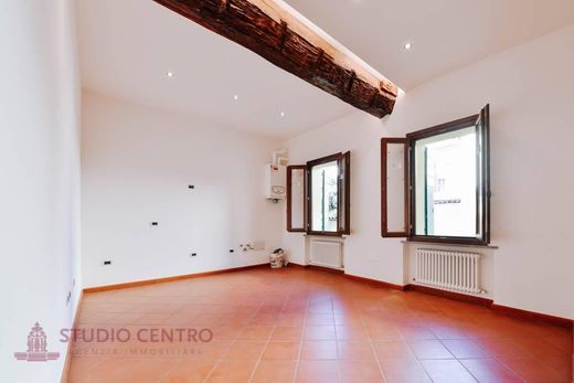 Appartement in Cesena, Provincia di Forlì-Cesena