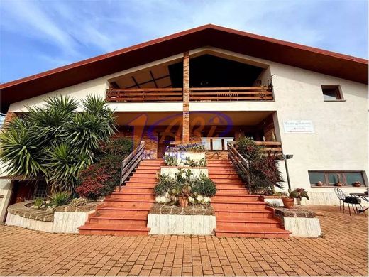 Villa in Lanciano, Provincia di Chieti