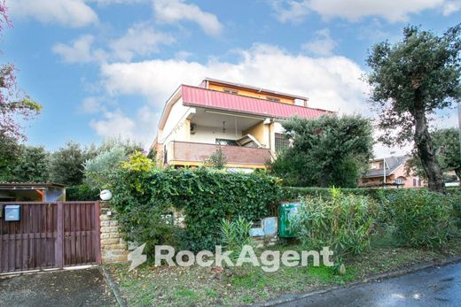 Villa in Fiumicino, Rome