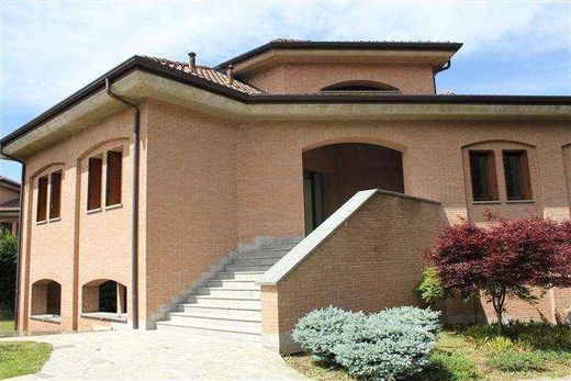 别墅  Bernareggio, 蒙萨和布里安萨省