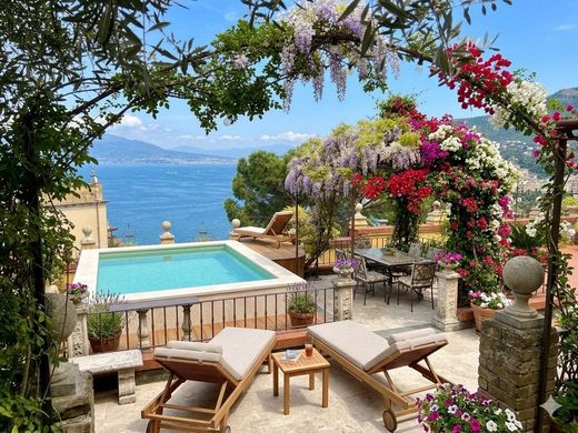 Вилла, Vico Equense, Napoli
