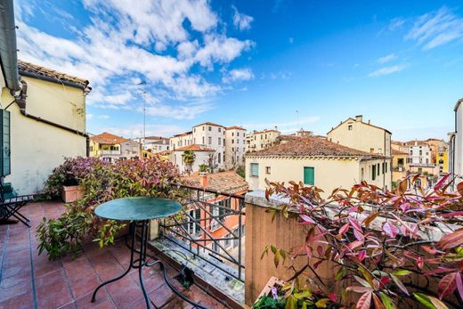 Luxury home in Venice, Veneto