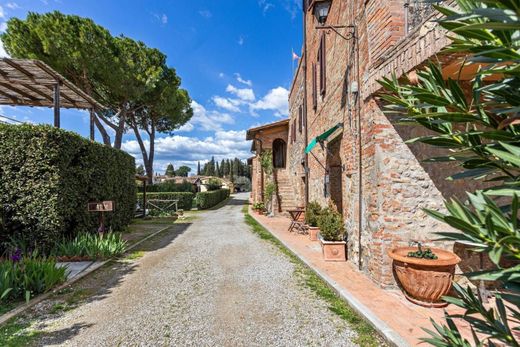 Country House in San Gimignano, Province of Siena