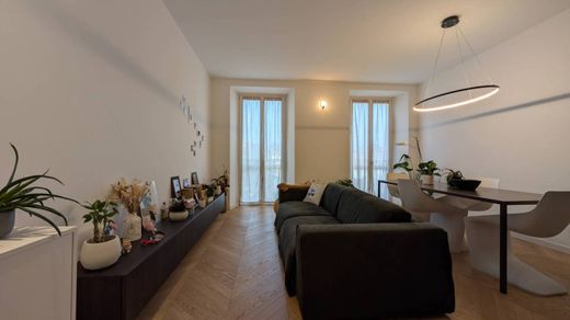 套间/公寓  米蘭, 米兰省