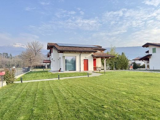 Villa in Cascinette d'Ivrea, Turin