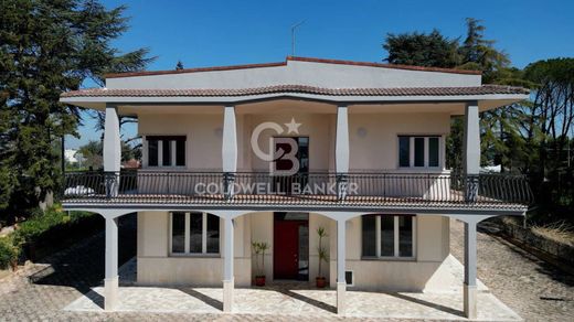 Villa zu verkaufen in Martina Franca
