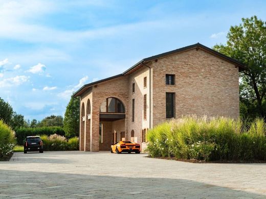 Villa in Reggio nell'Emilia, Provincia di Reggio Emilia