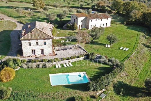 Country House in Montegabbione, Provincia di Terni
