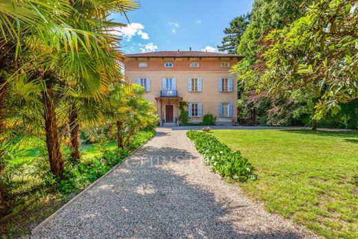 Villa a Germignaga, Varese