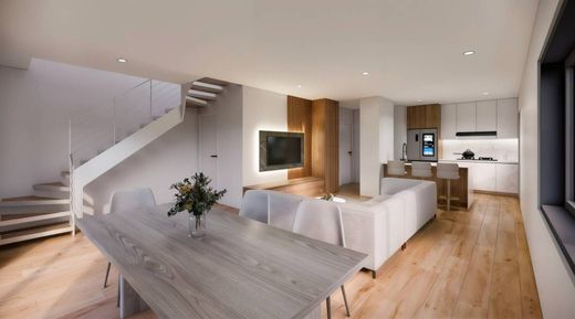 Villa a Buguggiate, Varese