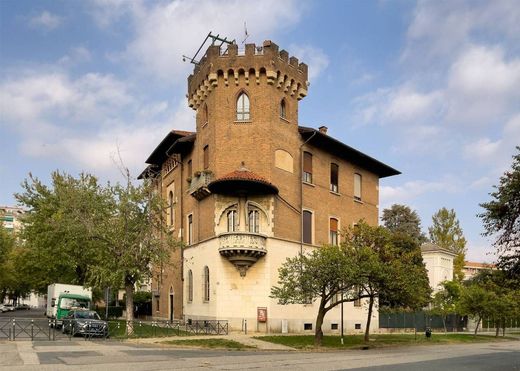 Appartamento a Torino, Provincia di Torino