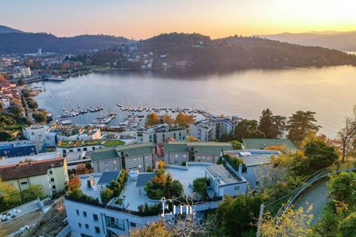 Appartement in Laveno-Mombello, Provincia di Varese