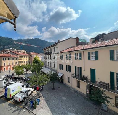 Appartement in Como, Provincia di Como