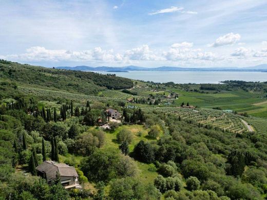 Willa w Passignano sul Trasimeno, Provincia di Perugia