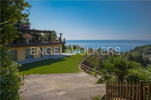 ﻓﻴﻼ ﻓﻲ Varazze, Provincia di Savona