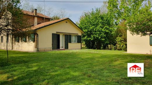 Villa Ravenna, Ravenna ilçesinde