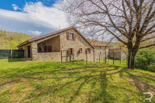 Country House in Pieve Santo Stefano, Province of Arezzo