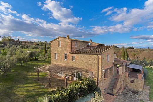 Köy evi Civitella in Val di Chiana, Arezzo ilçesinde
