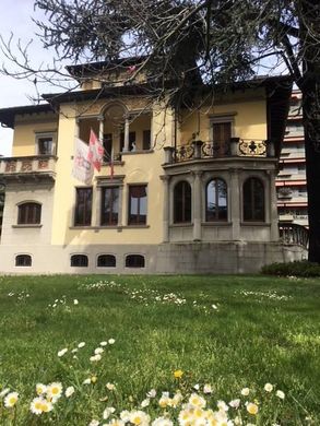 Palace in Chiasso, Mendrisio District
