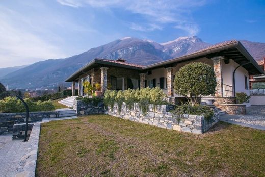 Villa - Tremezzina, Provincia di Como