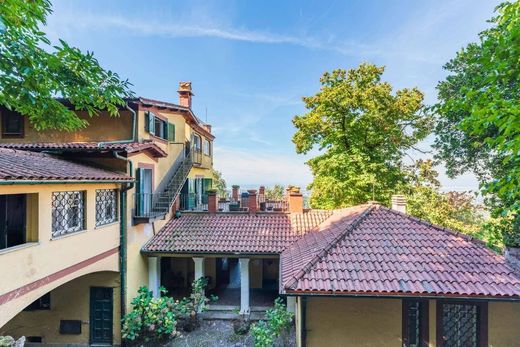 Villa in Rocca di Papa, Rome