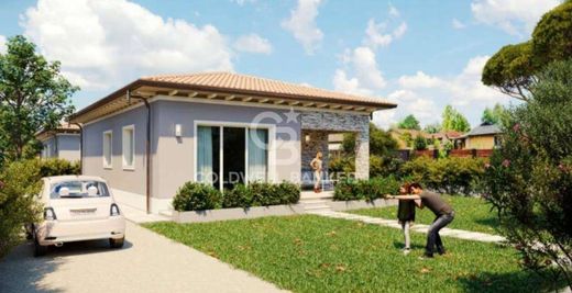 빌라 / Pietrasanta, Provincia di Lucca