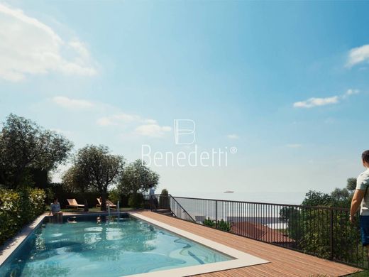Apartment in Gardone Riviera, Provincia di Brescia