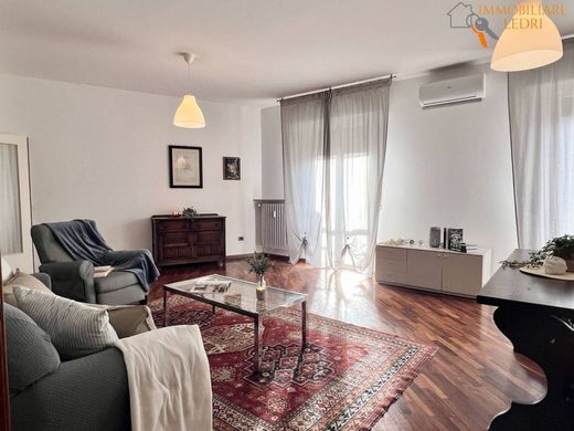 Appartement in Verona, Provincia di Verona